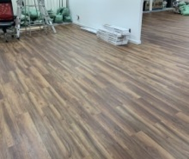 Ưu điểm của sàn nhựa giả gỗ mà khách hàng ưa chuộng