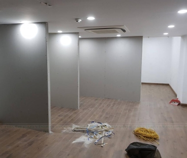 Đơn Vị Chuyên Thi Công Trần Vách Ngăn Thạch Cao Trọn Gói Cho Công Trình Hiện Đại